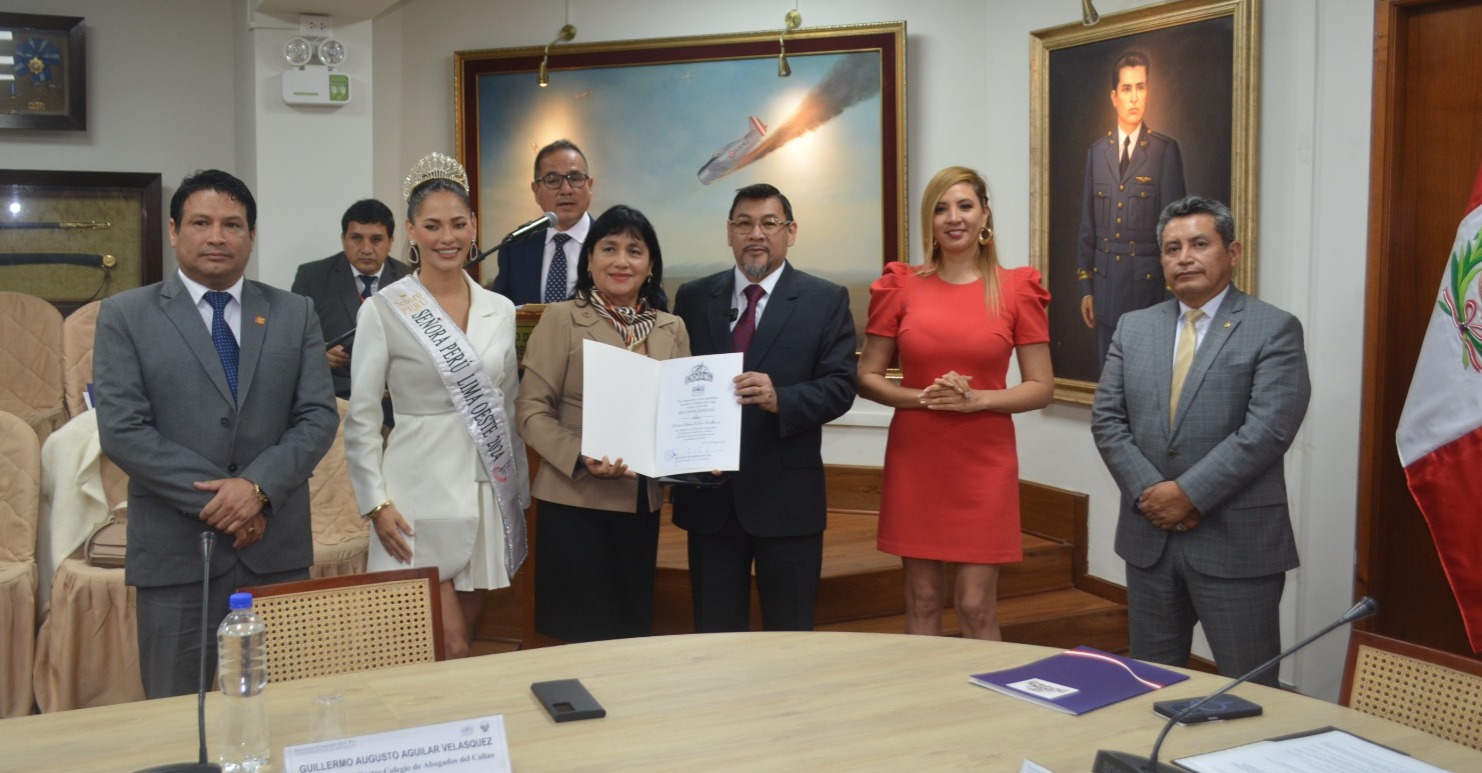 Lucía Elena Silva Arellano es reconocida en el Congreso de la República por su compromiso social, perseverancia y ejemplo de superación como mujer emprendedora y profesional